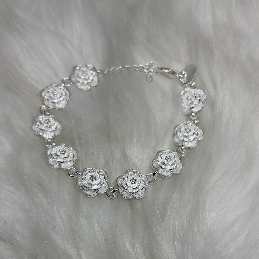 Sterling Silver Floral Link Bracelet French countryside romantic versatile